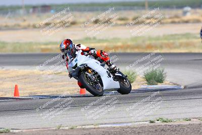 media/Aug-06-2023-TrackDaz (Sun) [[ac7f4f6367]]/B Group/sweeper/